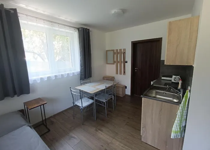 Ande 3* Тршебонь